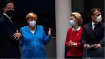 Türkiye'ye yaptırımın tartışıldığı AB zirvesinde Merkel'den yaptırım freni Türkiye'ye yaptırımın tartışıldığı AB zirvesinde Merkel'den yaptırım freni