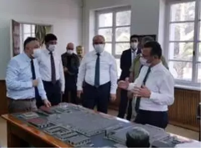 Vali Aksoy, ADÜ Sümer Kampüsü'nü ziyaret etti Vali Aksoy, ADÜ Sümer Kampüsü'nü ziyaret etti