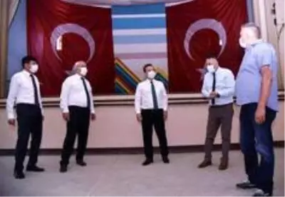 Vali Aksoy, ADÜ Sümer Kampüsü'nü ziyaret etti Vali Aksoy, ADÜ Sümer Kampüsü'nü ziyaret etti