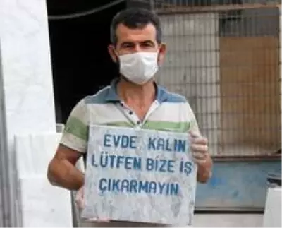 Yaptığı mezar taşları ile koronavirüse karşı uyardı: Evde kalın lütfen bize iş çıkarmayın Yaptığı mezar taşları ile koronavirüse karşı uyardı: Evde kalın lütfen bize iş çıkarmayın
