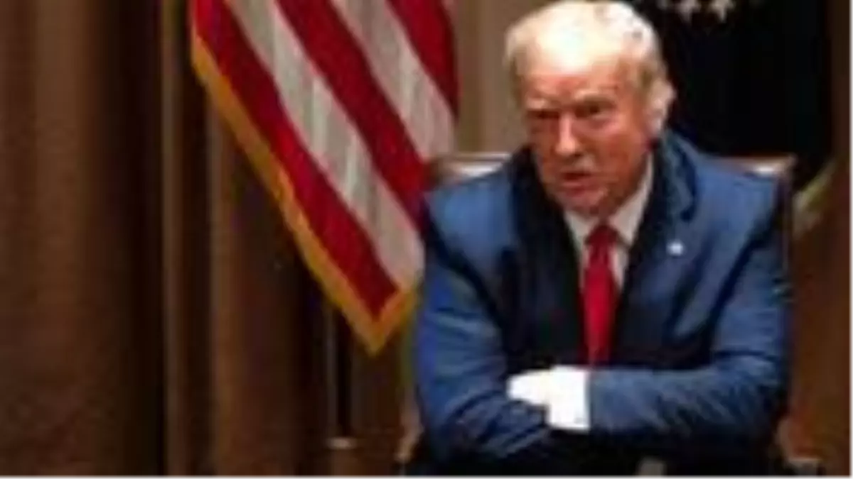 ABD Başkanı Donald Trump, danışmanının koronavirüse yakalanmasından sonra kendisini karantinaya aldı