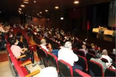 Akay, 18 ayın hesabını verdi yeni dönemi Milli Mücadele dönemi ilan etti Akay, 18 ayın hesabını verdi yeni dönemi Milli Mücadele dönemi ilan etti