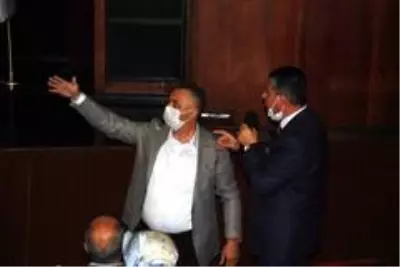 Akay, 18 ayın hesabını verdi yeni dönemi Milli Mücadele dönemi ilan etti Akay, 18 ayın hesabını verdi yeni dönemi Milli Mücadele dönemi ilan etti
