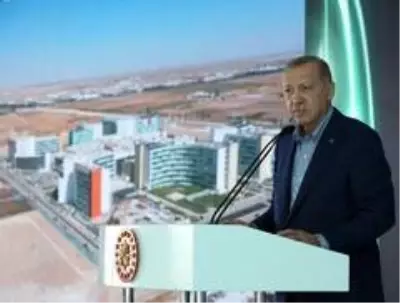 Cumhurbaşkanı Erdoğan: 'Artık hem sahada, hem de masada asli yeri olan bir ülke durumundayız' Cumhurbaşkanı Erdoğan: 'Artık hem sahada, hem de masada asli yeri olan bir ülke durumundayız'