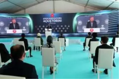Cumhurbaşkanı Erdoğan: 'Artık hem sahada, hem de masada asli yeri olan bir ülke durumundayız' Cumhurbaşkanı Erdoğan: 'Artık hem sahada, hem de masada asli yeri olan bir ülke durumundayız'