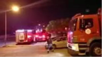 Darıca Farabi Eğitim ve Araştırma Hastanesinde çıkan yangın büyümeden söndürüldü Darıca Farabi Eğitim ve Araştırma Hastanesinde çıkan yangın büyümeden söndürüldü