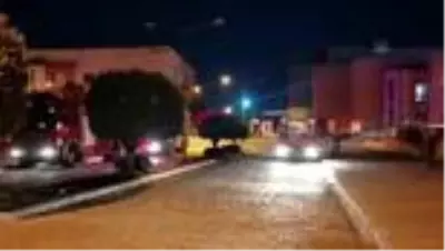 Darıca Farabi Eğitim ve Araştırma Hastanesinde çıkan yangın büyümeden söndürüldü Darıca Farabi Eğitim ve Araştırma Hastanesinde çıkan yangın büyümeden söndürüldü
