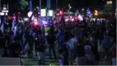 İsrail'de Netanyahu hükümetinin Kovid-19 krizi karşısındaki 'kötü yönetimi' protesto edildi İsrail'de Netanyahu hükümetinin Kovid-19 krizi karşısındaki 'kötü yönetimi' protesto edildi