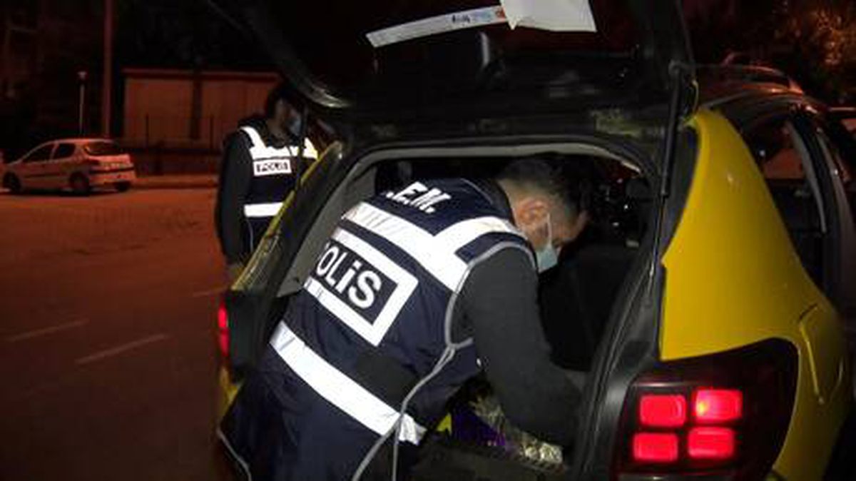 İstanbul merkezli 3 ilde ruhsatsız taksi duraklarına gece baskını düzenlendi