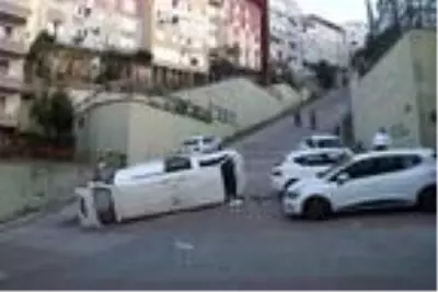 KAĞITHANEDE, YOKUŞ YUKARI ÇIKAN PANELVAN KONTROLDEN ÇIKARAK DEVRİLDİ