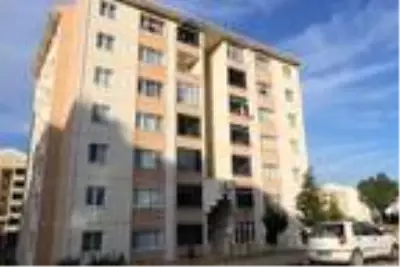 Korona bulaşmasından korktuğu için tedavi olmayı reddeden yaşlı adam, evinde ölü bulundu