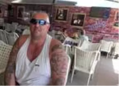 Marmaris'te İngiliz turistler ülkelerine dönmek istemiyor Marmaris'te İngiliz turistler ülkelerine dönmek istemiyor