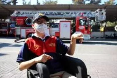 Serebral Palsi hastası Behlül itfaiyeci oldu