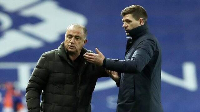 Tartışma sonrası özür dileyen Gerrard'dan Fatih Terim açıklaması: Yıllardır saygı duyuyorum Tartışma sonrası özür dileyen Gerrard'dan Fatih Terim açıklaması: Yıllardır saygı duyuyorum