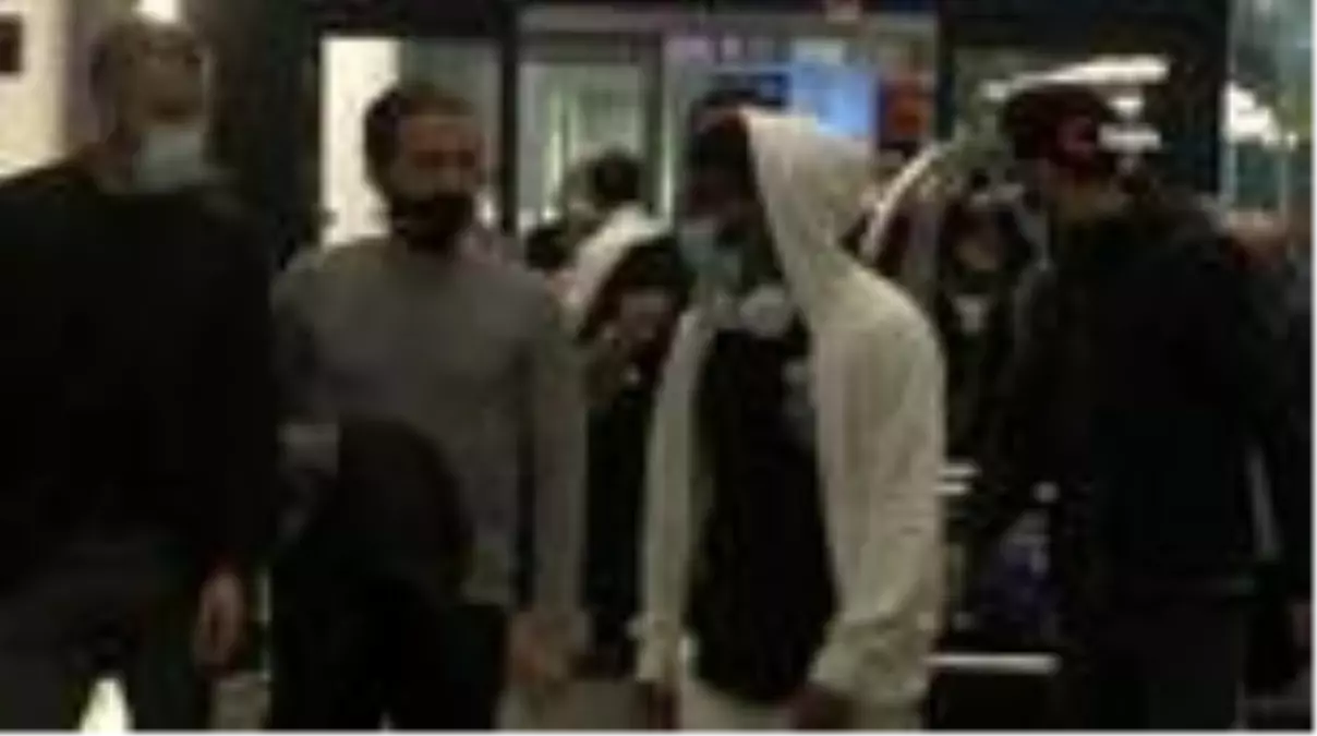 Valentin Rosier Beşiktaş için İstanbul'da