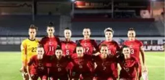 Oğuz Çetin: A Milli Kadın Futbol Takımı'nın Kosova ve Rusya maçları aday kadrosu açıklandı Oğuz Çetin: A Milli Kadın Futbol Takımı'nın Kosova ve Rusya maçları aday kadrosu açıklandı