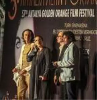 Altın Portakal Film Festivali koronavirüs gölgesinde başladı -1