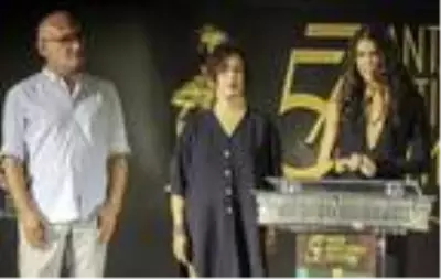 Altın Portakal Film Festivali koronavirüs gölgesinde başladı -1