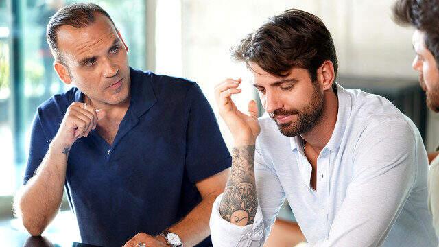 Bay Yanlı dizisi 14. bölümüyle ekrana veda etti! Özgür ve Ezgi evlilik kararı aldı