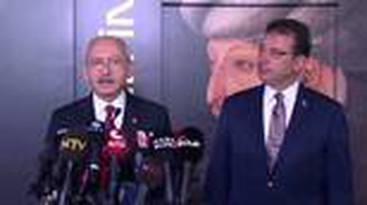 CHP Genel Başkanı Kılıçdaroğlu, Fatih'in portresinin ön gösterimine katıldı