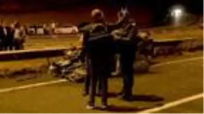 Düğün konvoyundaki kazada camdan fırlayan sürücü öldü