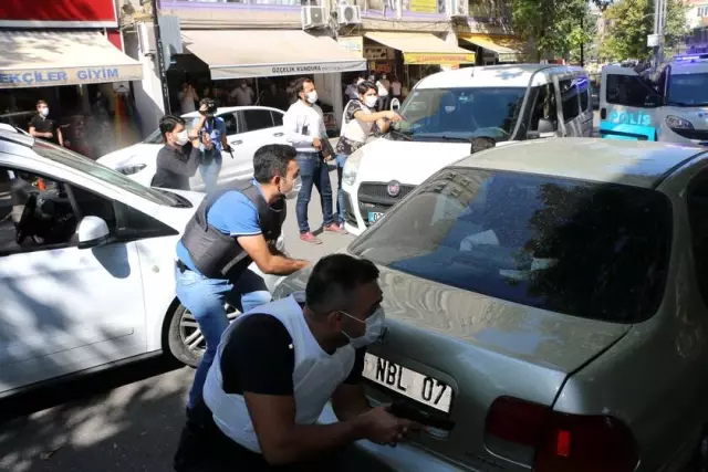 Gerçeği aratmayan soygun tatbikatını izleyenler, gözlerine inanamadı Gerçeği aratmayan soygun tatbikatını izleyenler, gözlerine inanamadı