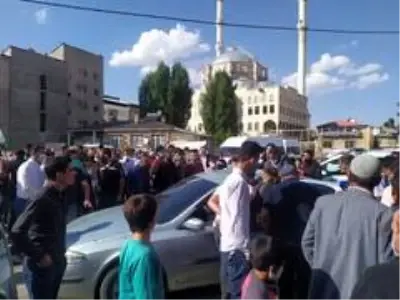 İki aile arasındaki kan davası ölümle sonuçlandı İki aile arasındaki kan davası ölümle sonuçlandı