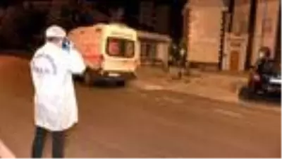 KARTAL'DA BİR KİŞİ YOL KENARINA PARK EDİLMİŞ OTOMOBİLİN İÇİNDE ÖLÜ BULUNDU KARTAL'DA BİR KİŞİ YOL KENARINA PARK EDİLMİŞ OTOMOBİLİN İÇİNDE ÖLÜ BULUNDU