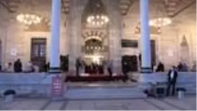 Son dakika haberleri! Sultan Selim Camisi'ndeki programda Azerbaycan için Fetih suresi okundu Son dakika haberleri! Sultan Selim Camisi'ndeki programda Azerbaycan için Fetih suresi okundu