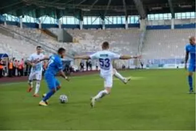Süper Lig: BB Erzurumspor: 0 Çaykur Rizespor: 0 (İlk yarı) Süper Lig: BB Erzurumspor: 0 Çaykur Rizespor: 0 (İlk yarı)