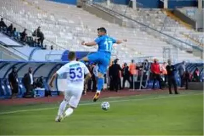 Süper Lig: BB Erzurumspor: 0 Çaykur Rizespor: 0 (İlk yarı) Süper Lig: BB Erzurumspor: 0 Çaykur Rizespor: 0 (İlk yarı)
