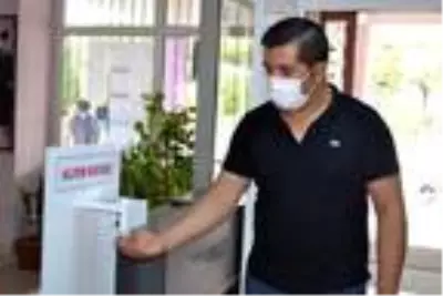 Manisalı öğretmenlerden ısıya duyarlı pandemi tüneli Manisalı öğretmenlerden ısıya duyarlı pandemi tüneli
