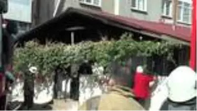 Son dakika haberi | Ataşehir'de korkutan ev yangını Son dakika haberi | Ataşehir'de korkutan ev yangını