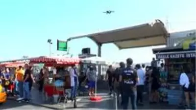 Beşiktaş Meydanı'nda drone destekli korona virüs denetimi Beşiktaş Meydanı'nda drone destekli korona virüs denetimi