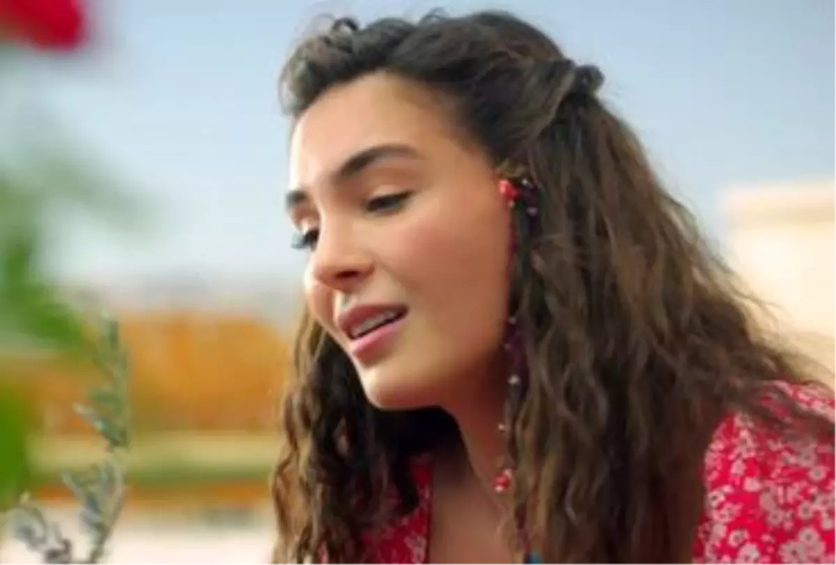 Ebru Şahin sesiyle büyüledi