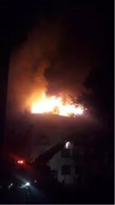 Evde çıkan yangında küçük Yakup Sabri yaşamını yitirdi Evde çıkan yangında küçük Yakup Sabri yaşamını yitirdi