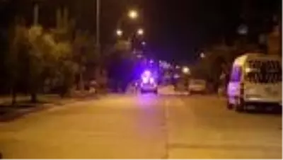 İnşaat molozlarına çarpan motosiklet sürücüsü yaralandı İnşaat molozlarına çarpan motosiklet sürücüsü yaralandı