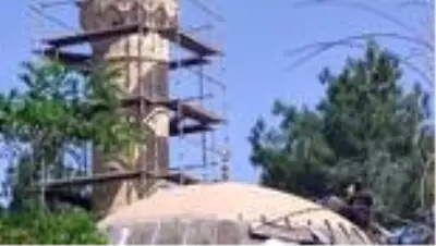 Leylekler göç edince restorasyon çalışmaları yeniden başladı Leylekler göç edince restorasyon çalışmaları yeniden başladı