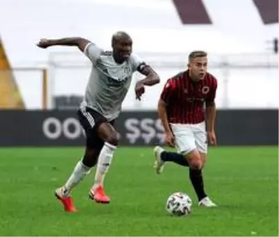 Süper Lig: Beşiktaş: 0 - Gençlerbirliği: 1 (İlk yarı)