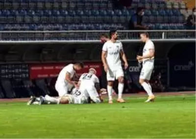 Süper Lig: Kasımpaşa: 1 Galatasaray: 0 (İlk yarı) Süper Lig: Kasımpaşa: 1 Galatasaray: 0 (İlk yarı)