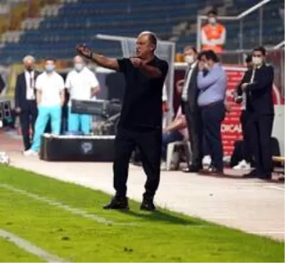 Galatasaray deplasmanda kaybetti Galatasaray deplasmanda kaybetti