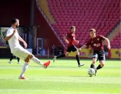 TFF 1. Lig: Eskişehirspor: 1 Ümraniyespor: 1 TFF 1. Lig: Eskişehirspor: 1 Ümraniyespor: 1