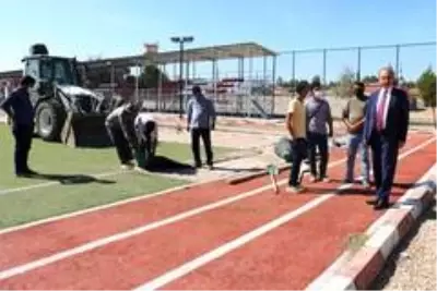 Akçakale'deki sentetik çim saha tamamlanıyor Akçakale'deki sentetik çim saha tamamlanıyor