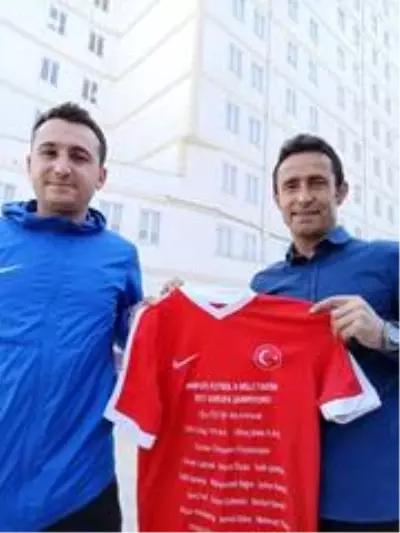 Ampute Milli Futbol Takımına anlamlı ziyaret Ampute Milli Futbol Takımına anlamlı ziyaret
