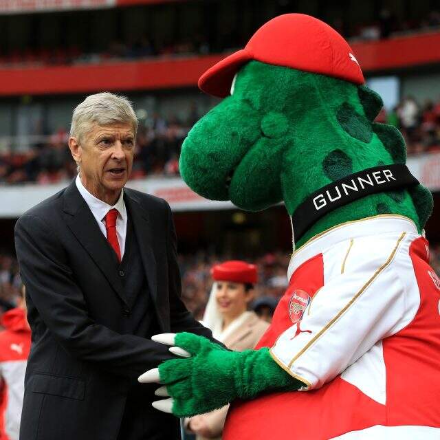 Arsenal, 27 yıllık kulüp maskotu Gunnersaurus'un görevine son verdi