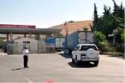 BM'den İdlib'e 46 TIR ile insani yardım BM'den İdlib'e 46 TIR ile insani yardım