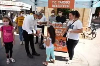 Bozdoğan: 'Dünyayı paylaştığımız dostlarımıza her gün sahip çıkalım' Bozdoğan: 'Dünyayı paylaştığımız dostlarımıza her gün sahip çıkalım'