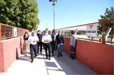 Bozdoğan: 'Dünyayı paylaştığımız dostlarımıza her gün sahip çıkalım' Bozdoğan: 'Dünyayı paylaştığımız dostlarımıza her gün sahip çıkalım'
