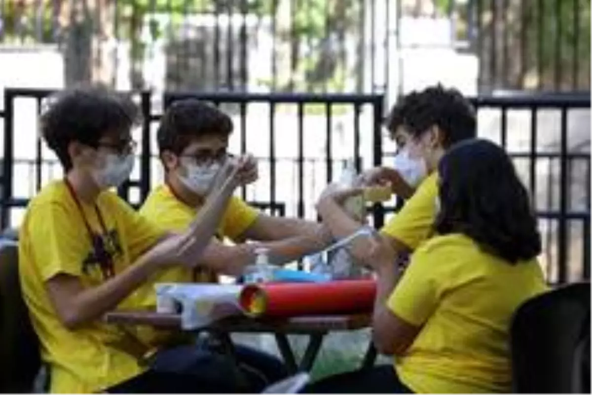 Buca'nın gençleri doğa kampında yeni projelerin temelini attı