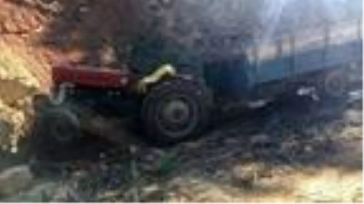 Gediz'de düştüğü traktörün altında kalan sürücü hayatını kaybetti